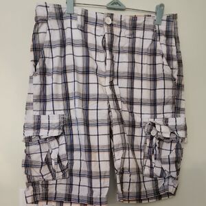 NWOT Urban Pipeline Men's Plaid Cargo Shorts